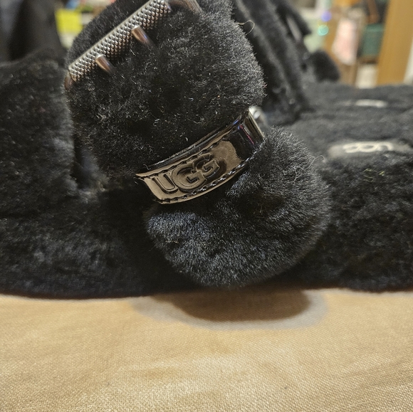 UGG Australia Fuzz Yeah Furry Black Sheepskin Slip Sandals Shoes US 8 - Picture 5 of 6